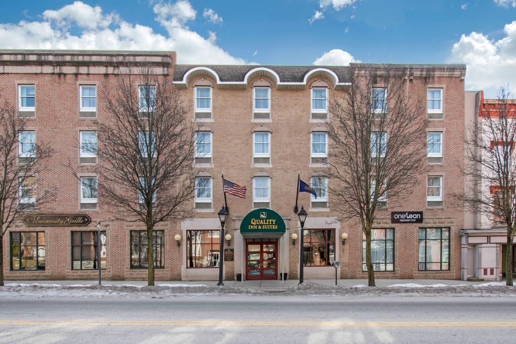 Clarion Hotel & Suites University-Shippensburg Zewnętrze zdjęcie