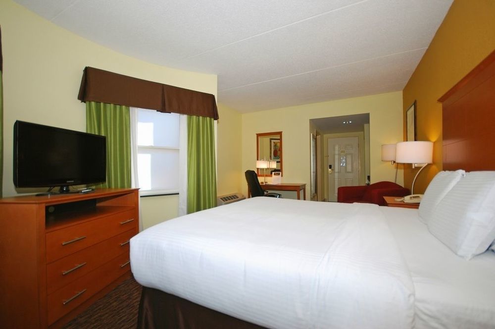 Clarion Hotel & Suites University-Shippensburg Pokój zdjęcie