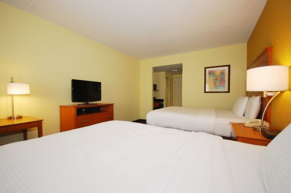 Clarion Hotel & Suites University-Shippensburg Pokój zdjęcie
